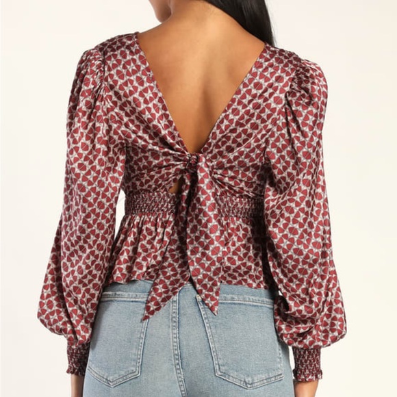 Lulus Long Sleeve Geometric Print Peplum Top NWT - Picture 2 of 6